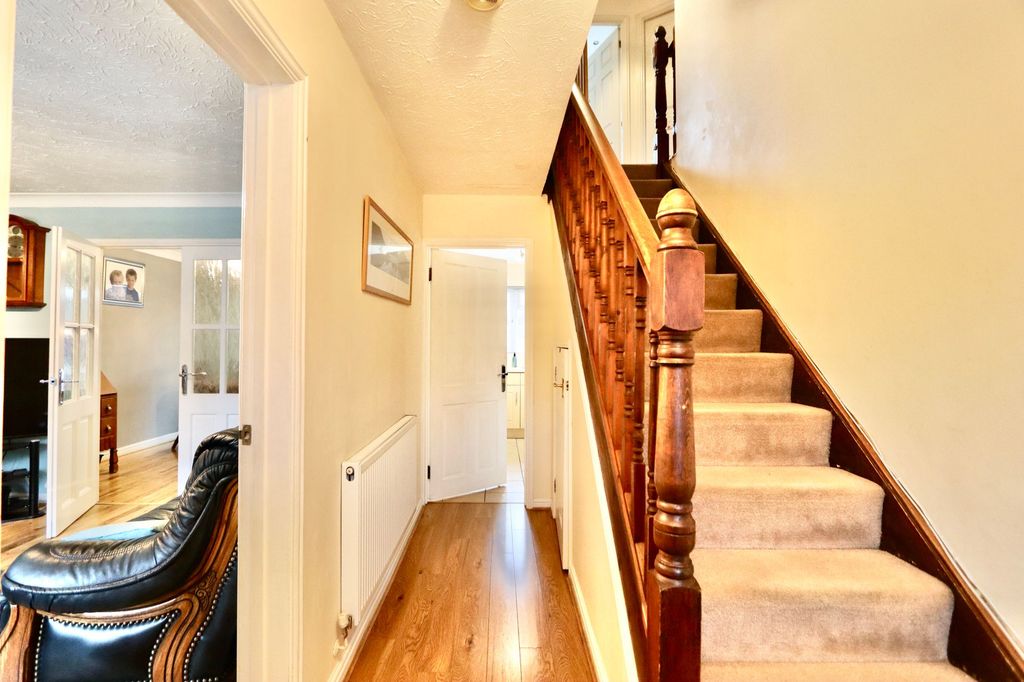 Property photo 2 of 55