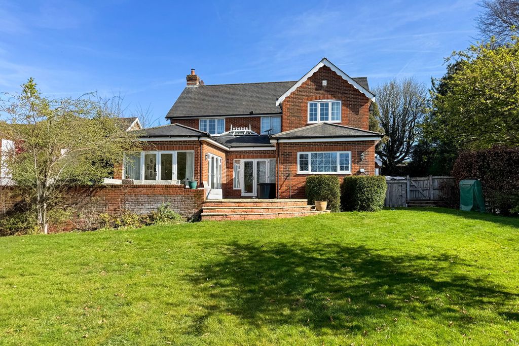 Property photo 1 of 22