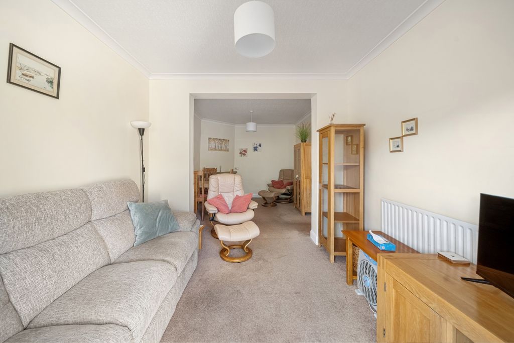 Property photo 3 of 16 Photo 13