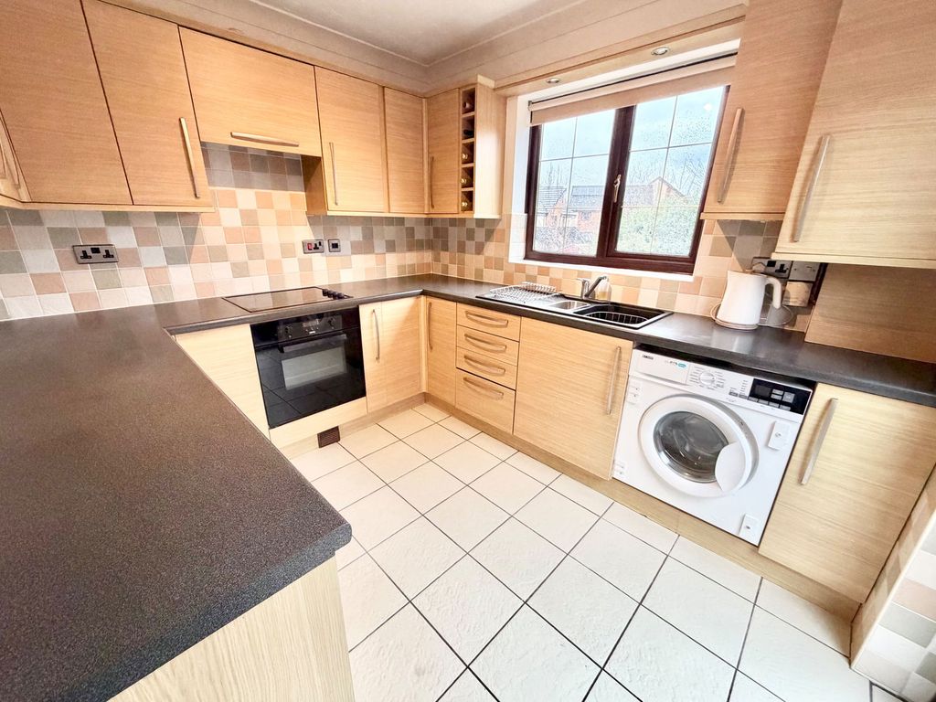 Property photo 3 of 22