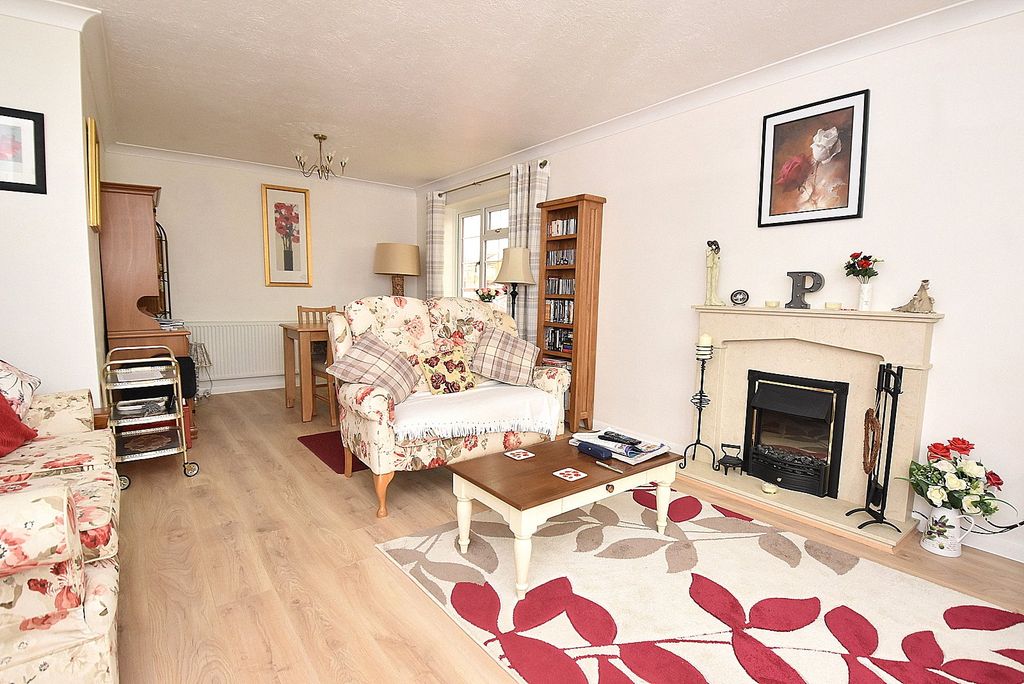 Property photo 3 of 15 Picture No. 13