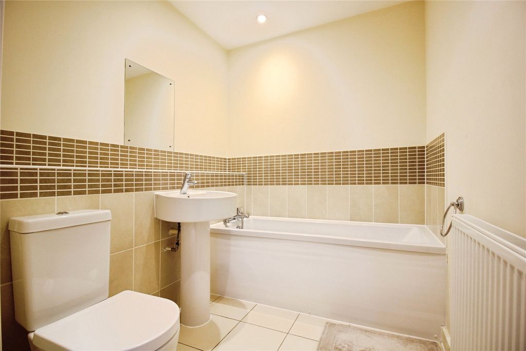 Additional image 7 of 2 bed flat for saleHavergate Way, Reading RG2