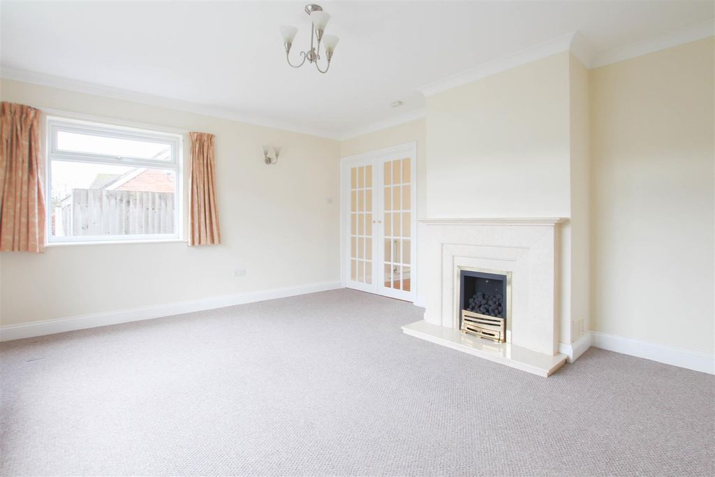 Property photo 2 of 13 Img_7968.Jpg