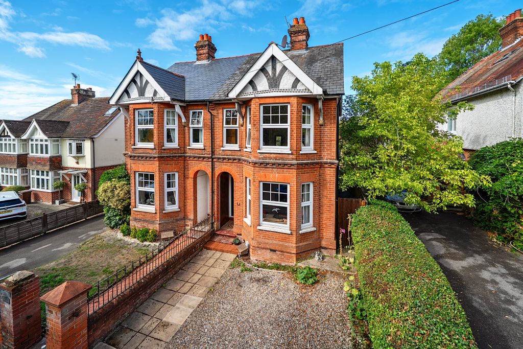 Property photo 1 of 14