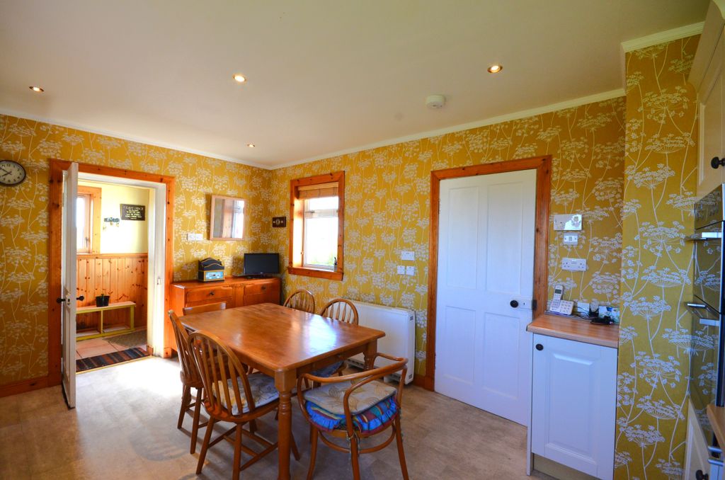 Additional image 11 of 4 bed detached house for saleCross Skigersta Road, Ness HS2