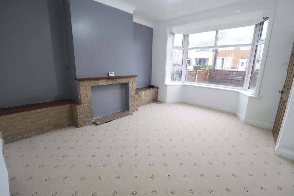 Property photo 2 of 15 Photograph 2