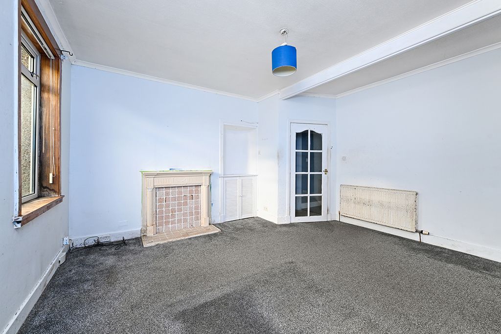 Property photo 3 of 16 Property Image 3