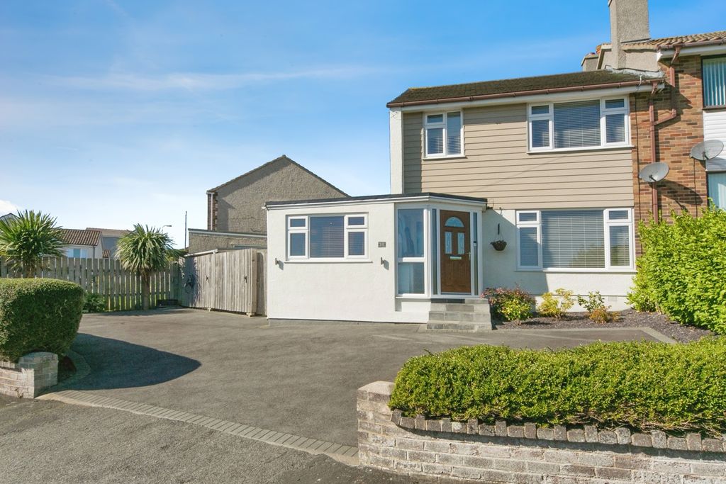 Property photo 1 of 31 Photo