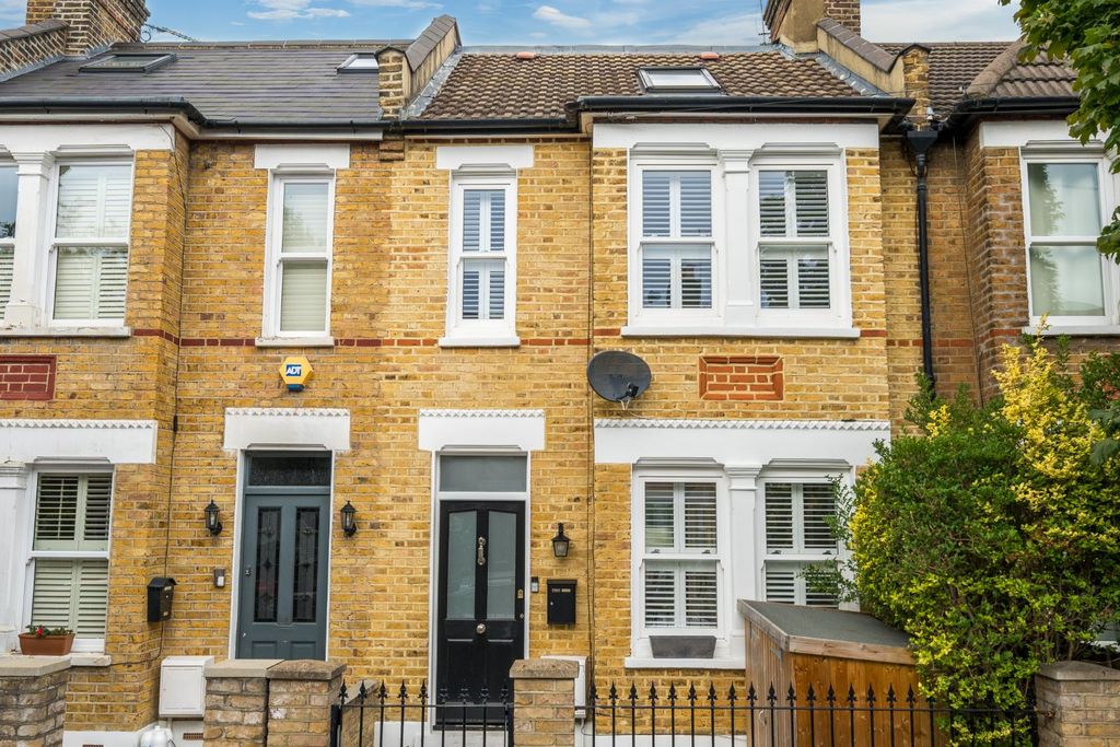 Property photo 1 of 19 Picture No. 21