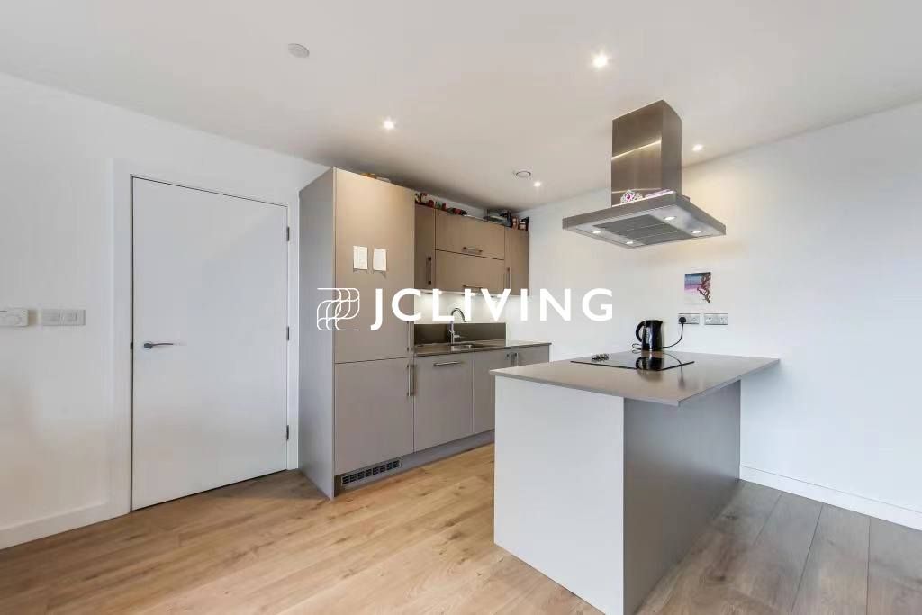 Property photo 3 of 11 Gallery
