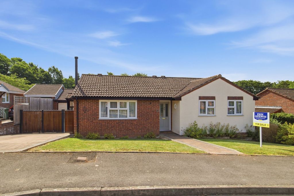 Property photo 1 of 18