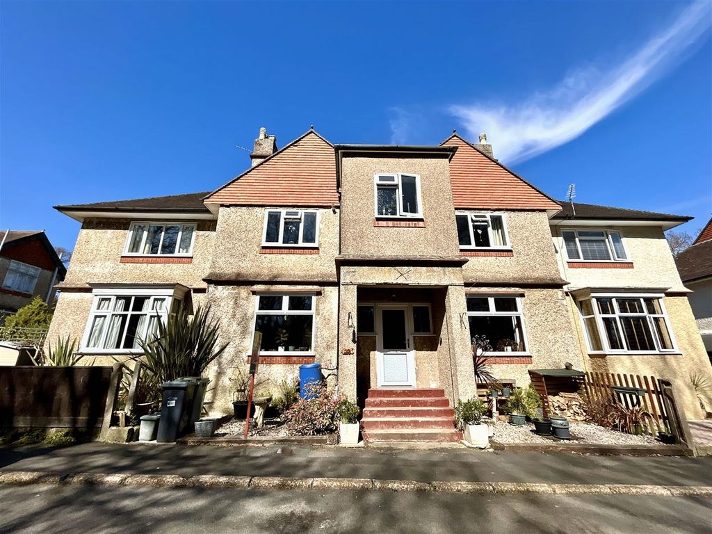 Property photo 2 of 15