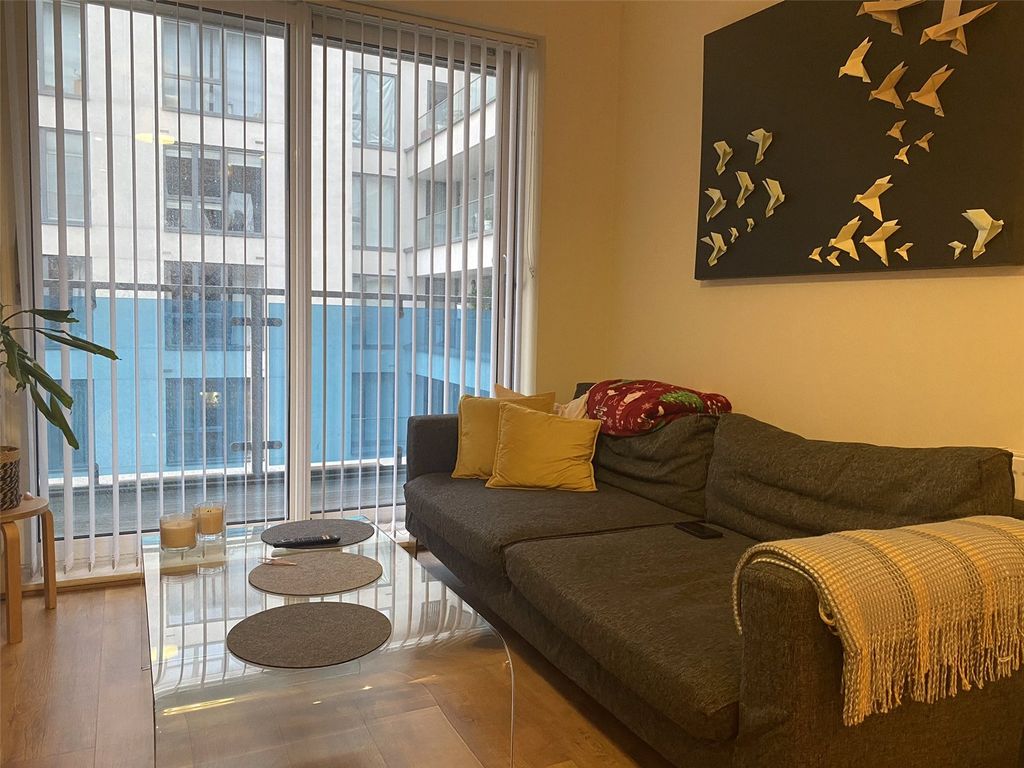 Property photo 3 of 7 Picture No. 06