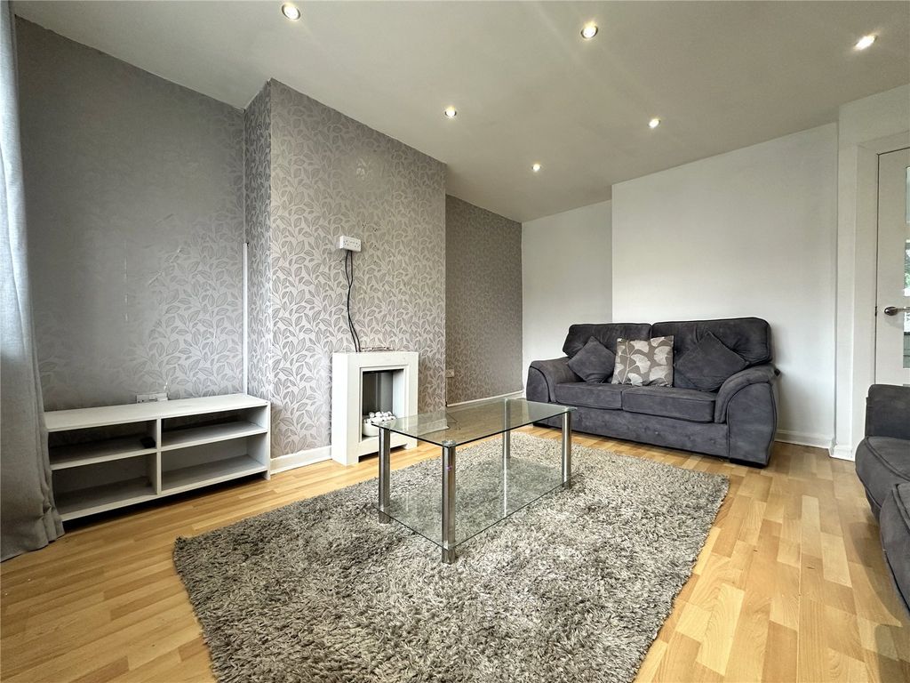Property photo 2 of 9 Picture No. 09