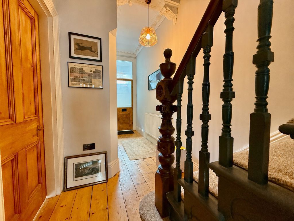 Property photo 2 of 22 Photo 23