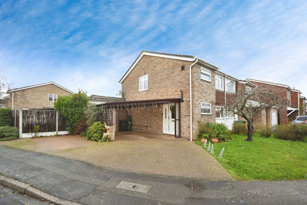 Property photo 3 of 17