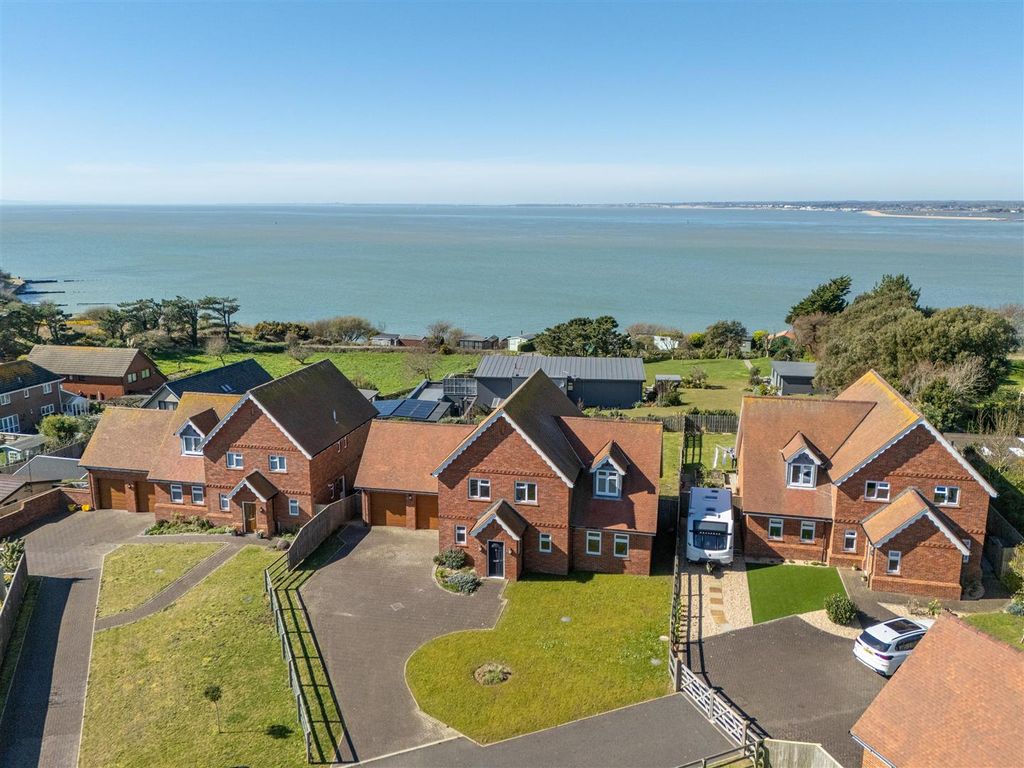 Property photo 3 of 22 2307-022-Websize.Jpeg