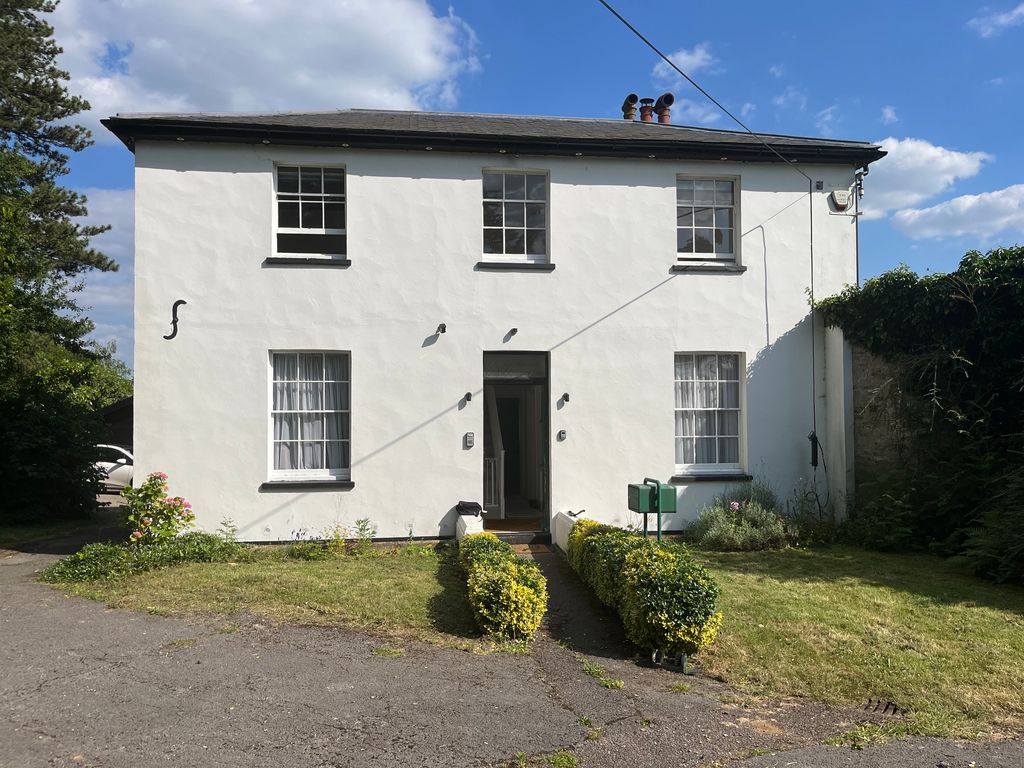 Property photo 1 of 31