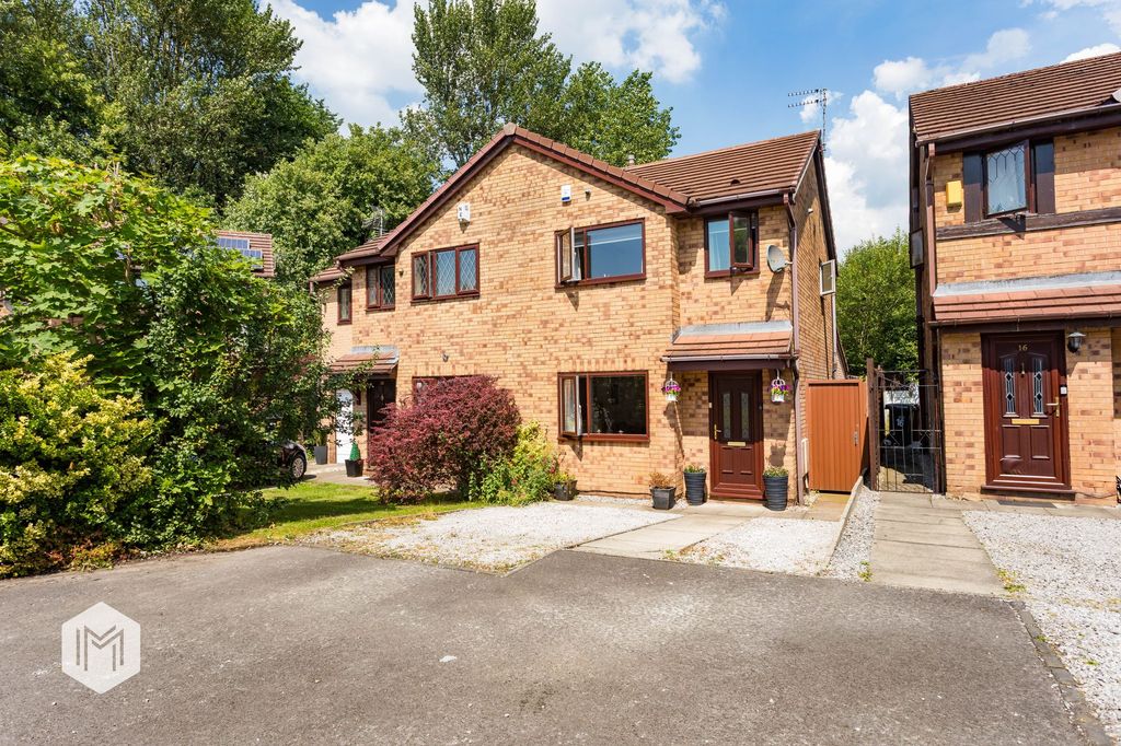 Property photo 1 of 22