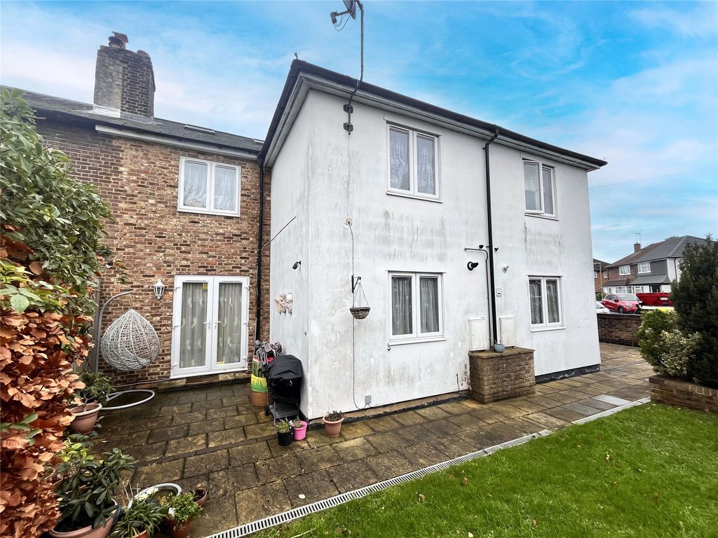 Property photo 3 of 16 Picture No. 25