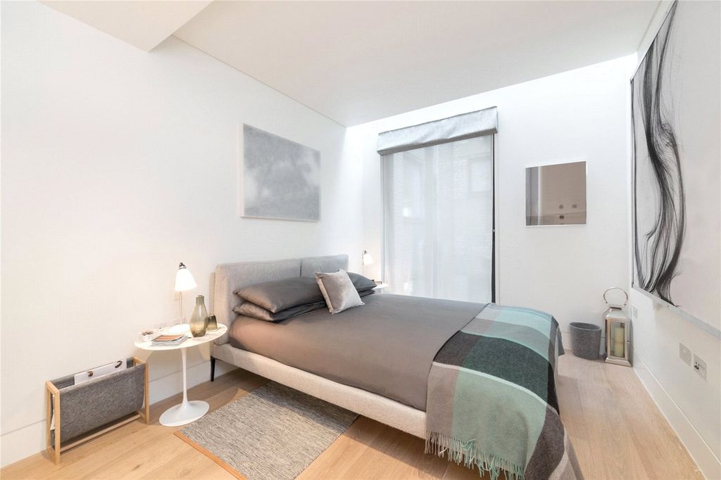 Property photo 2 of 13 Picture No. 08