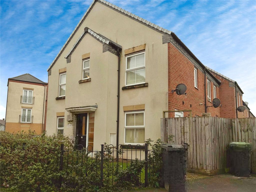 Property photo 1 of 13 Front