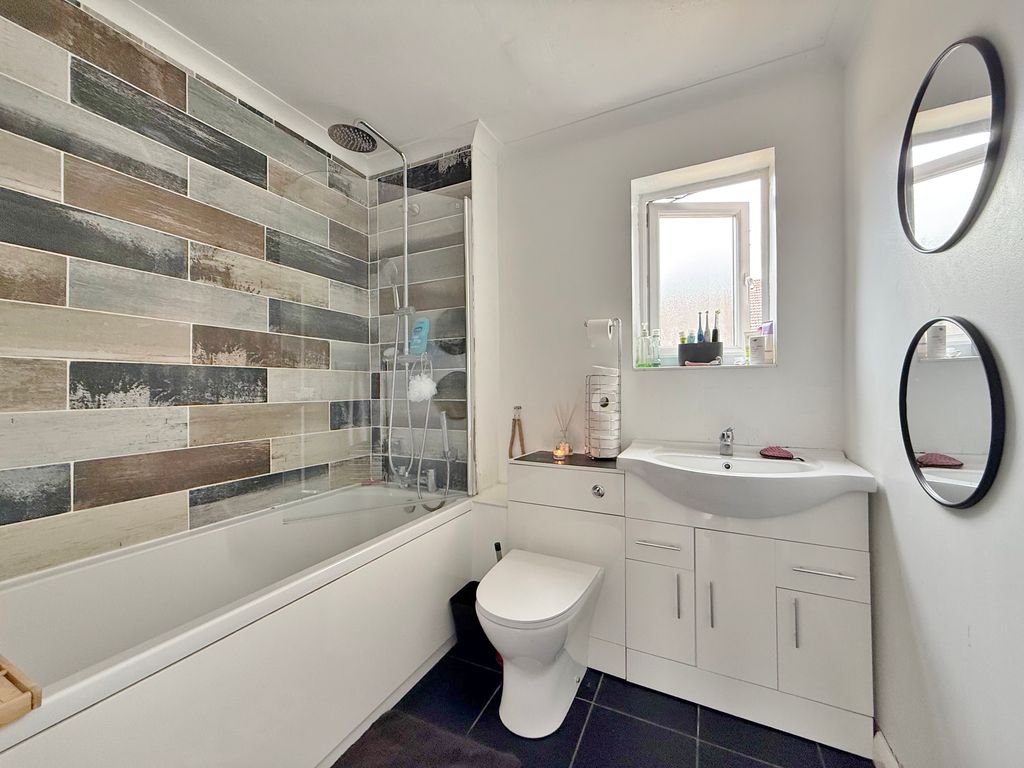 Property photo 3 of 11 Img_6847