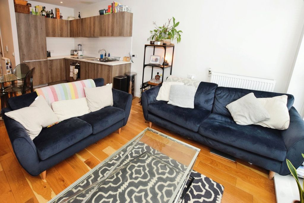 Property photo 3 of 26 Picture No. 20