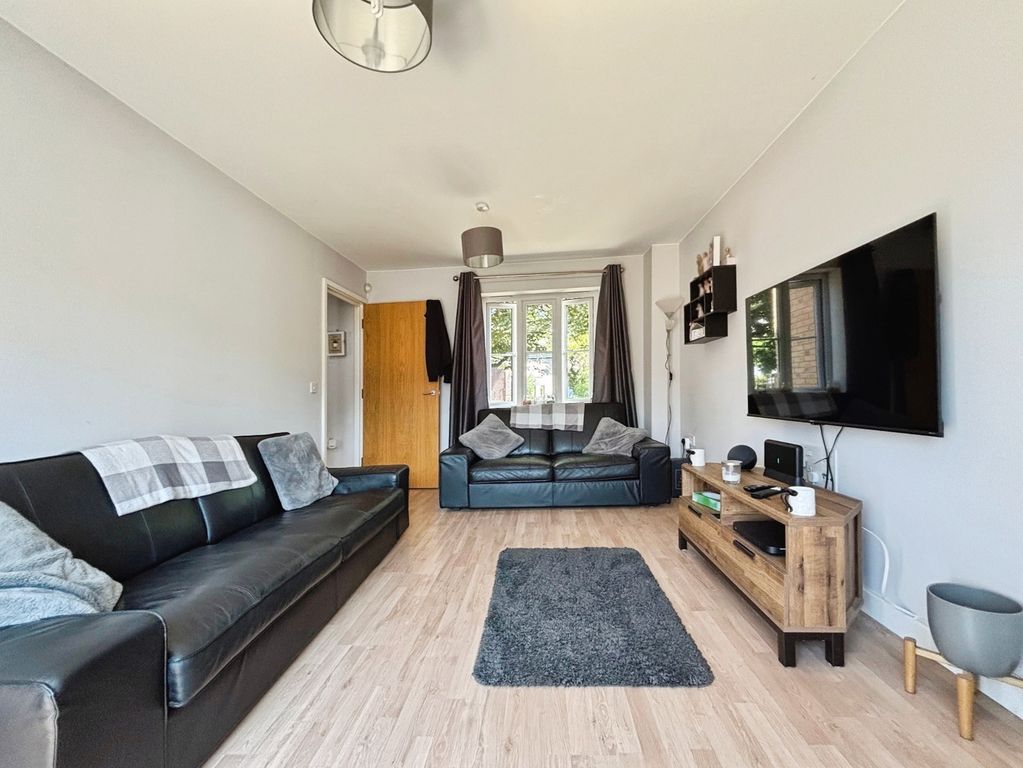 Property photo 3 of 16 Pbox-Img.Jpg