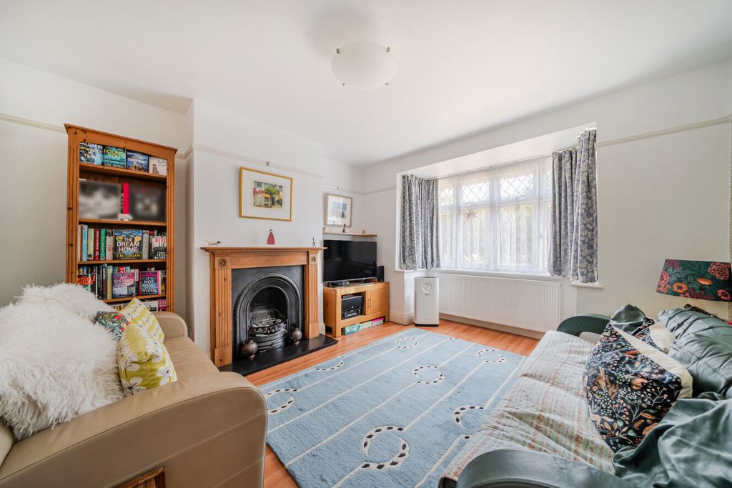 Property photo 2 of 16 1502299-7-6A7Eed4...