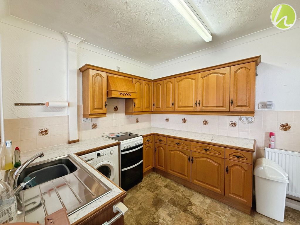 Property photo 2 of 22