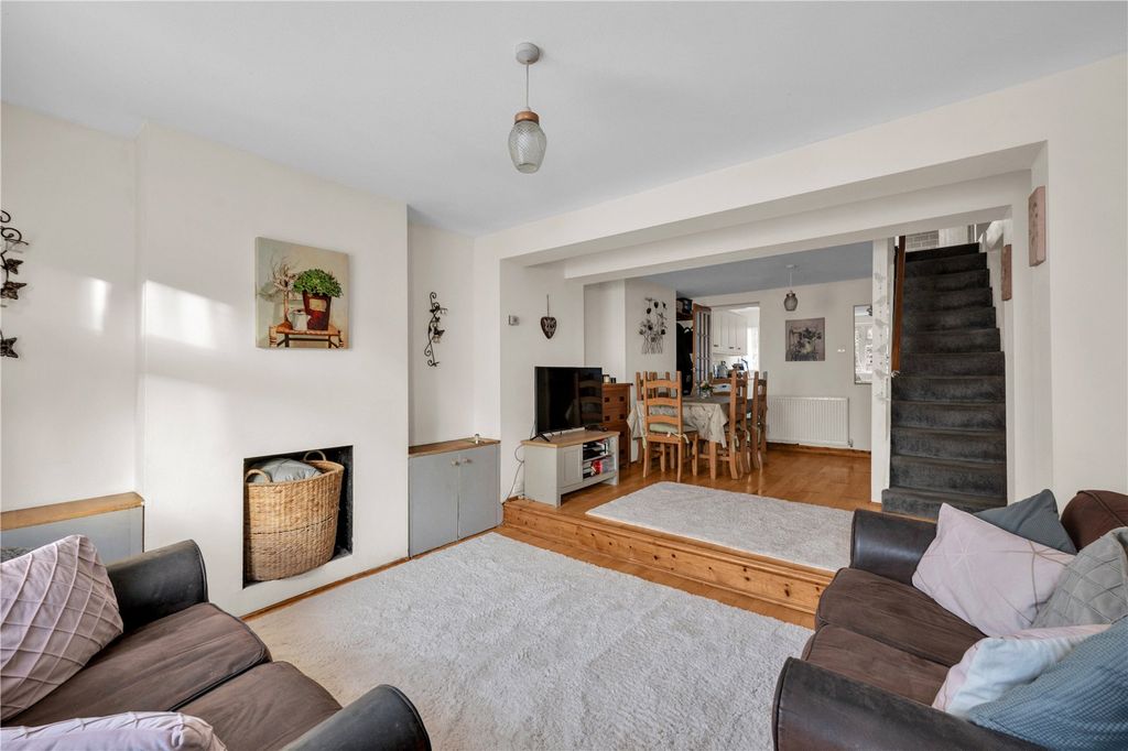 Property photo 2 of 13 Picture No. 14