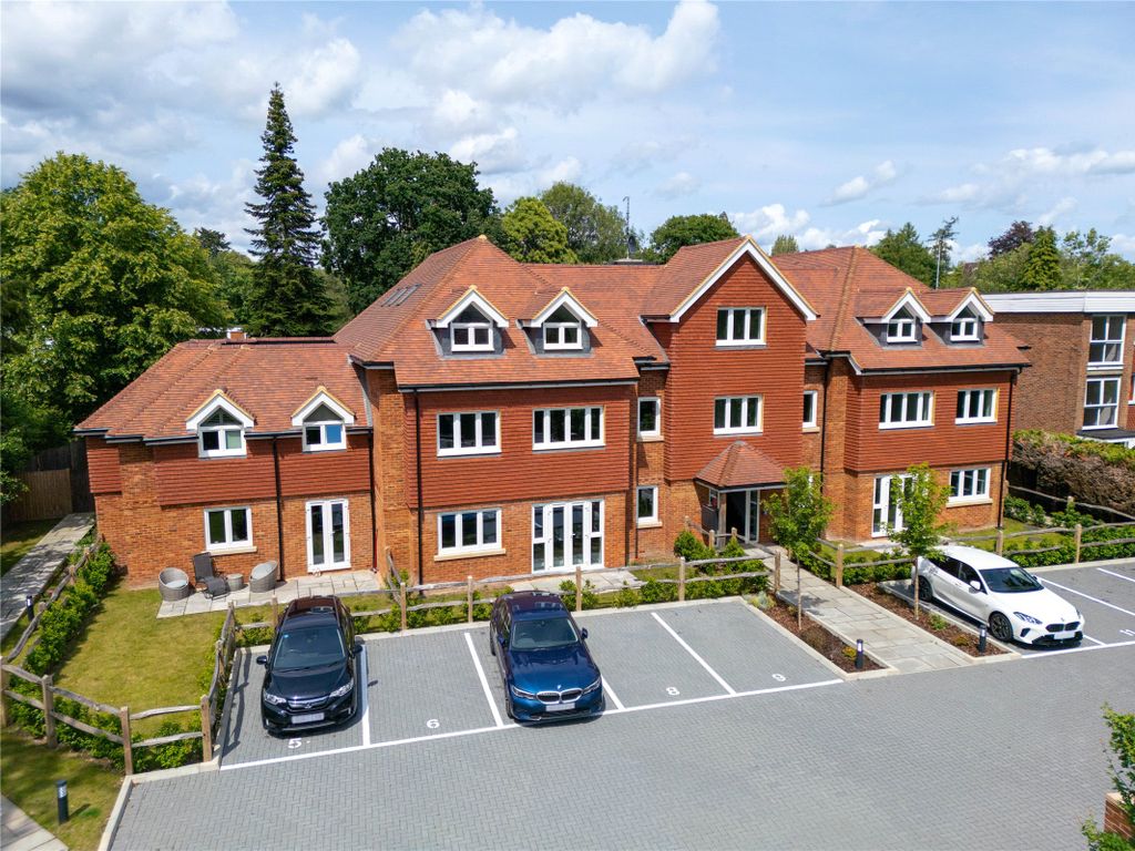 Property photo 2 of 10 Picture No. 38