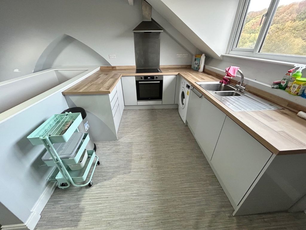 Property photo 2 of 7 Picture No. 01