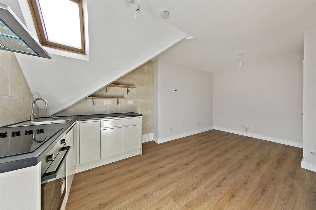 Property photo 3 of 6 Picture No. 03