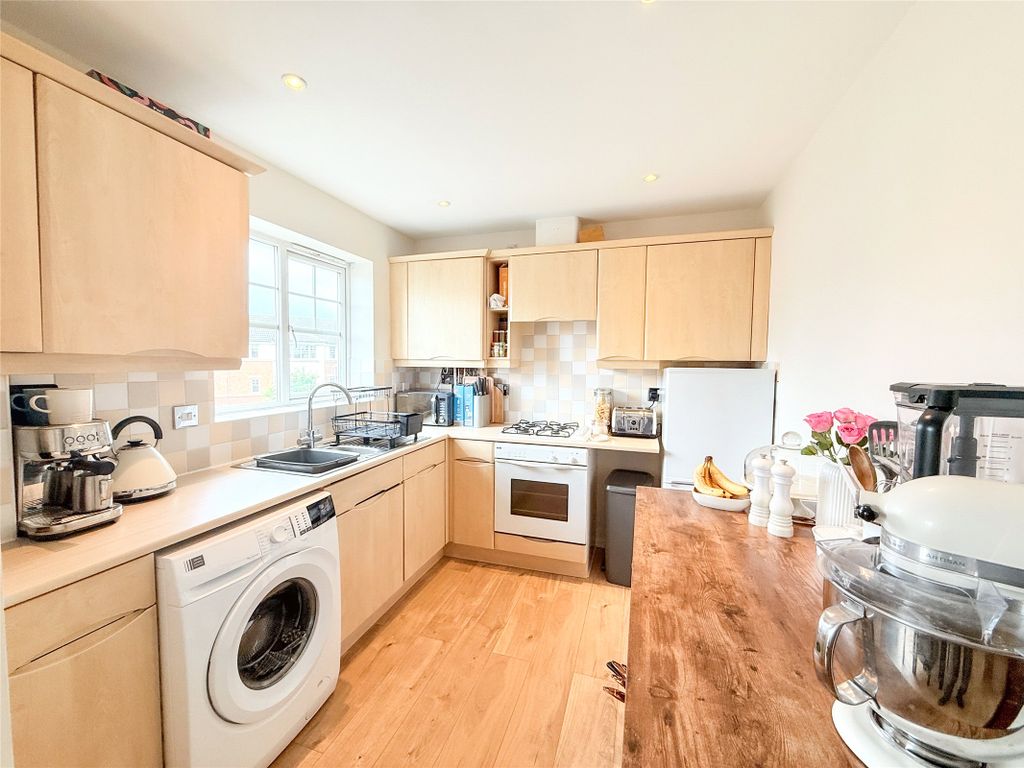 Property photo 3 of 11 Picture No. 11
