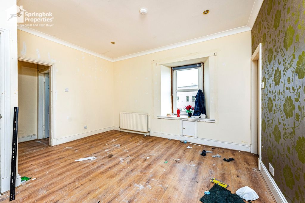 Property photo 3 of 23 Image 2