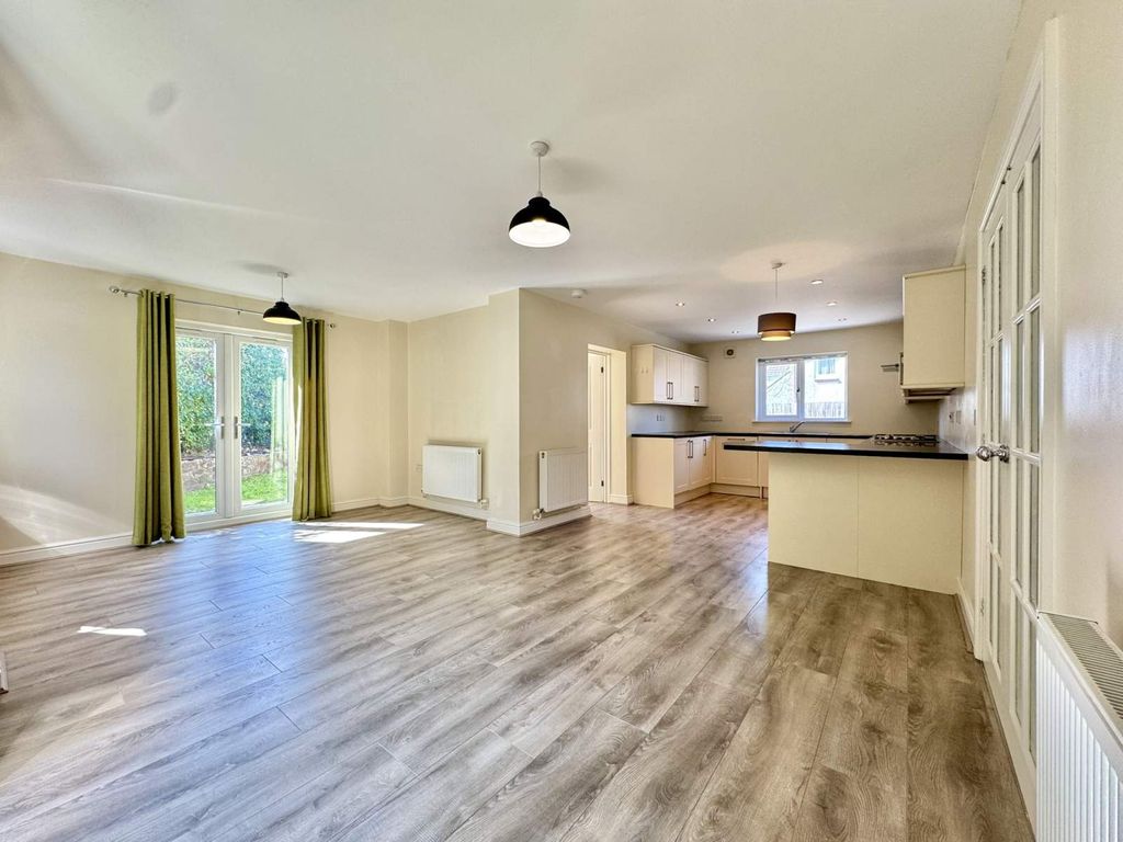 Property photo 2 of 34 Not Specified