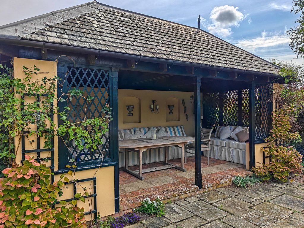 Additional image 27 of 5 bed detached house for saleWesterham Road, Oxted, Surrey RH8