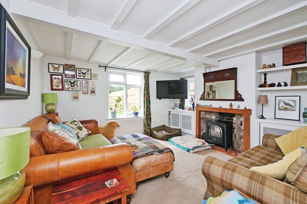 Property photo 3 of 17