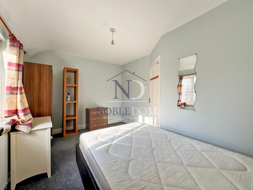 Property photo 2 of 15 Gallery