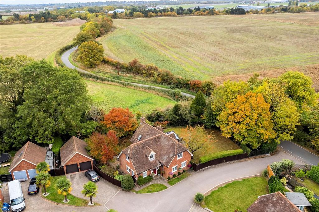 Property photo 1 of 37 2  Thornbrook Aerial  (7).Jpg