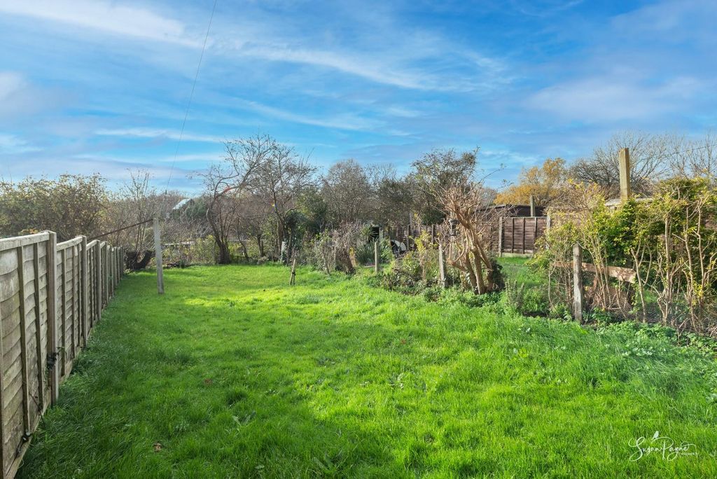 Property photo 2 of 19 Rear Garden
