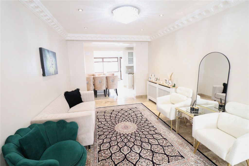 Property photo 1 of 18 Picture No. 08