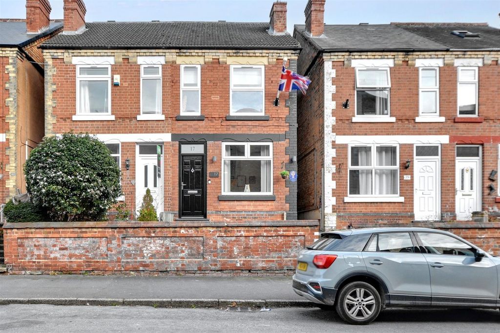 Property photo 1 of 16