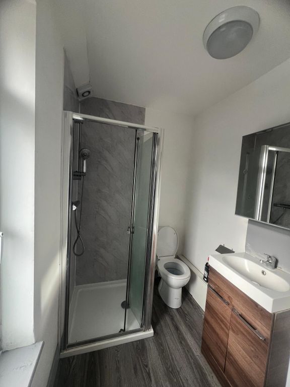 Property photo 3 of 3
