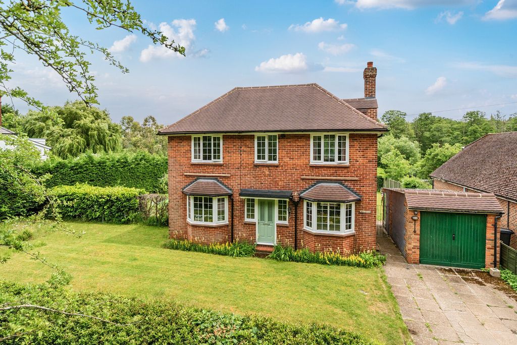 Property photo 1 of 16 1473440-1-6A2c12E...