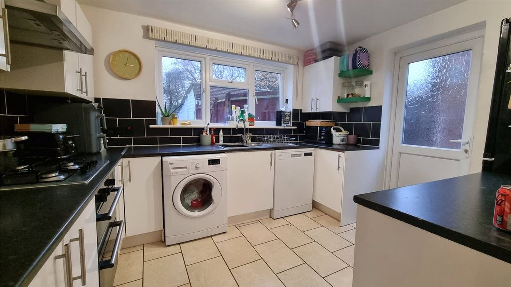 Property photo 3 of 15 Picture No. 07