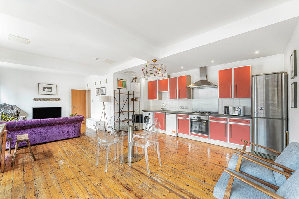 Property photo 3 of 13 Reception/Kitchen