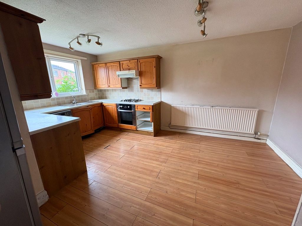 Property photo 2 of 9 Picture No. 05